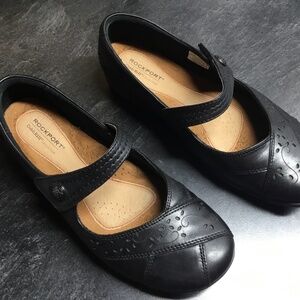 Rockport Women's Petra Mary Jane style shoes, EUC